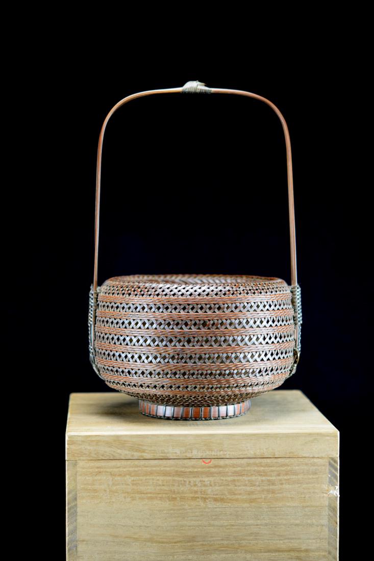 Japanese bamboo Basket in Fitted Box - Signed (1 of 10)
