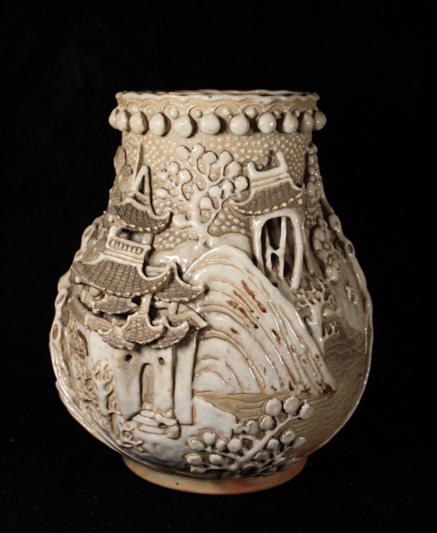 Chinese Pearl Ware Porcelain Vase - Pagoda (1 of 9)