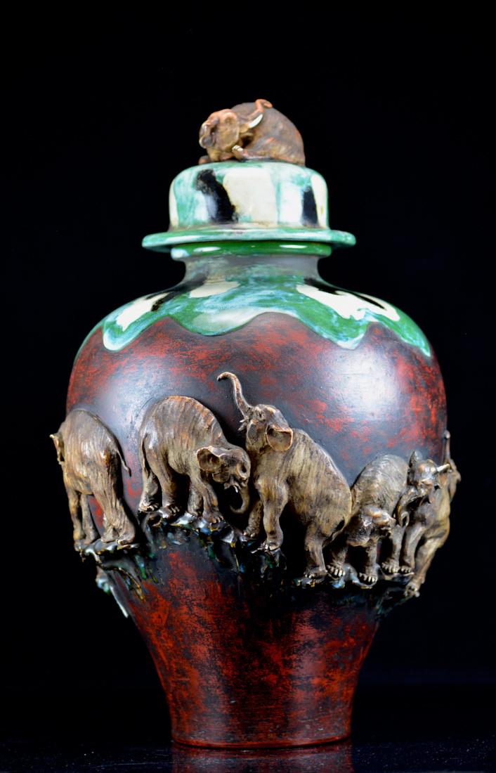 Large Japanese Sumida gawa Porcelain Vase with (1 of 9)