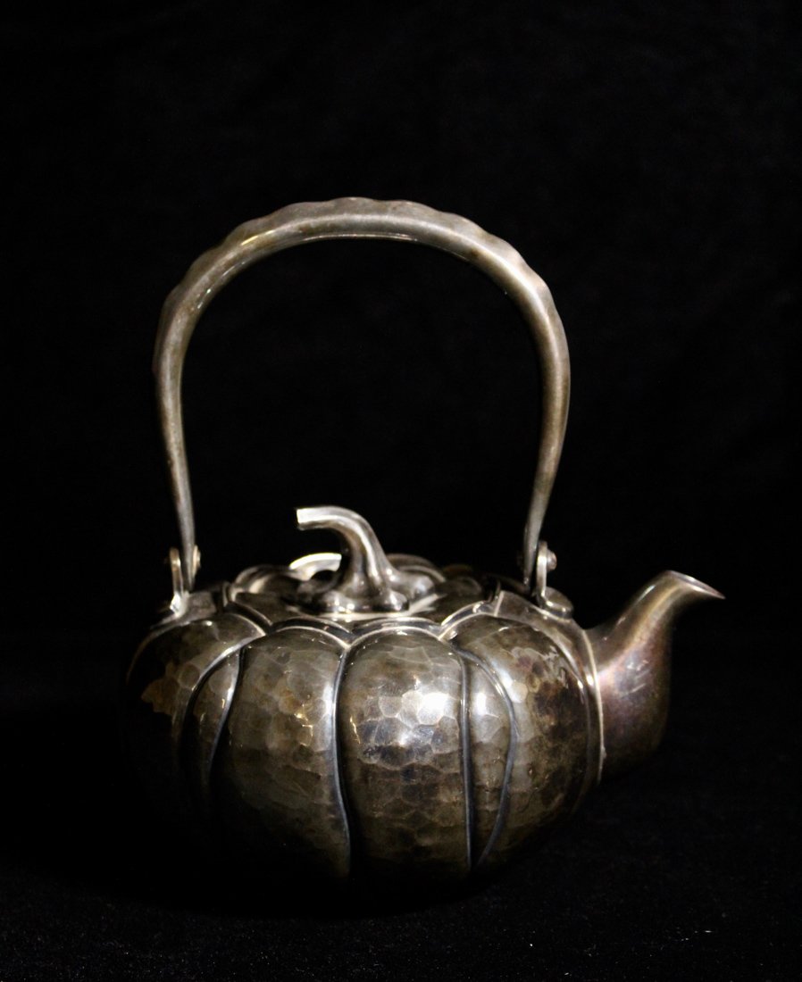 Japanese Sterling Silver Teapot of Pumkin Shape (1 of 6)