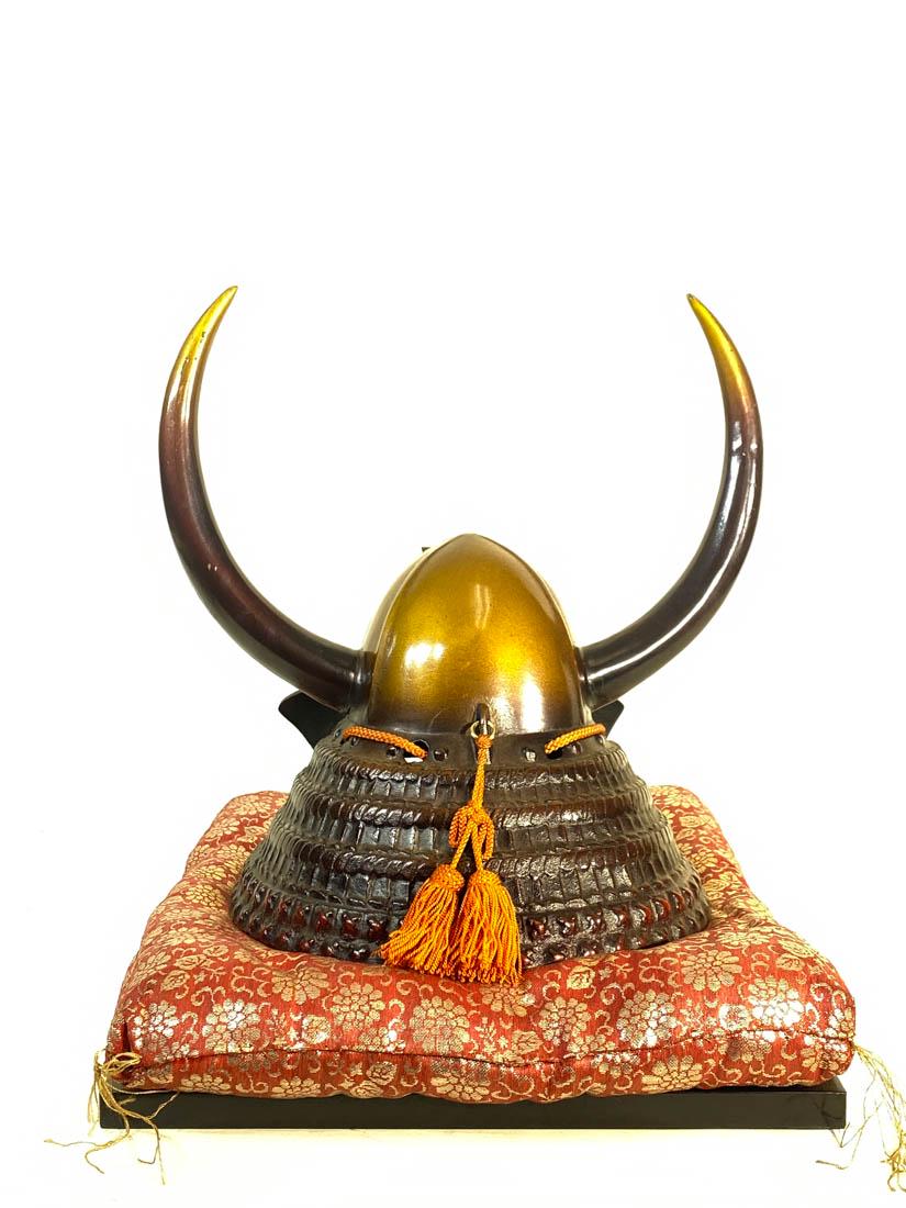 Japanese Bronze DÃ©cor of Samurai Helmet (1 of 4)