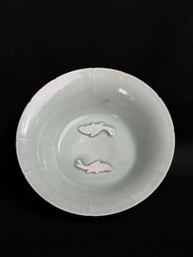 Chinese Qibai Porcelain Bowl w Molded Fish