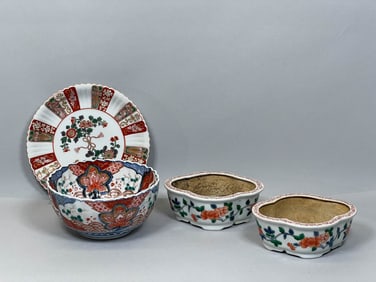 Japanese Imari Bowls - Group of Four