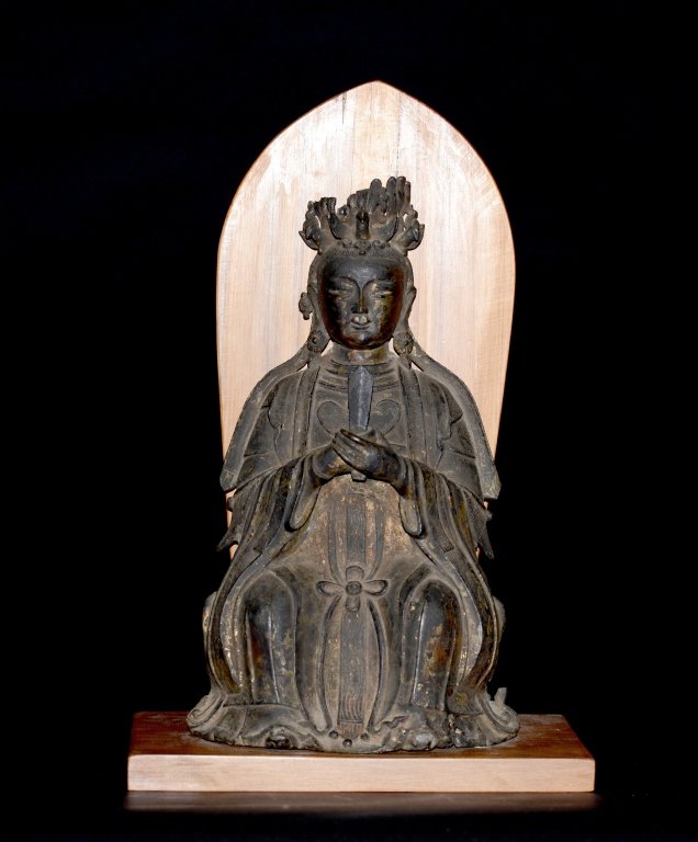 Chinese Ming Bronze Xiwangmu: 16th cen, Chinese bronze Xi Wang Mu with seated pose, minor loss on crown. Measures 12"h for the bronze.