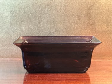 Chinese Amythest Peking Glass Planter