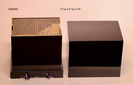 Rare Edo Japanese lacquer Box Set with Figural Scene
