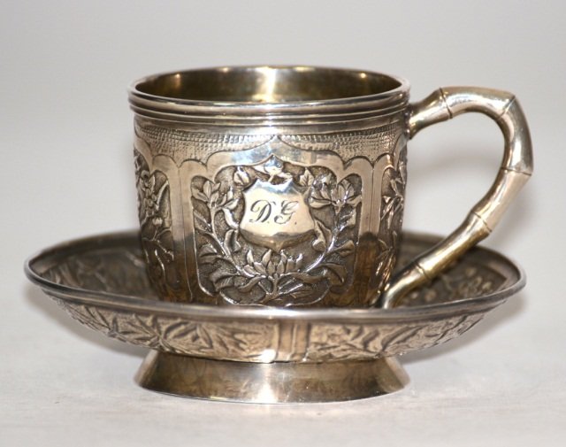 Chinese Export Silver Cup: 19th cen Chinese export silver cup , measures 2.75" by 4.75"