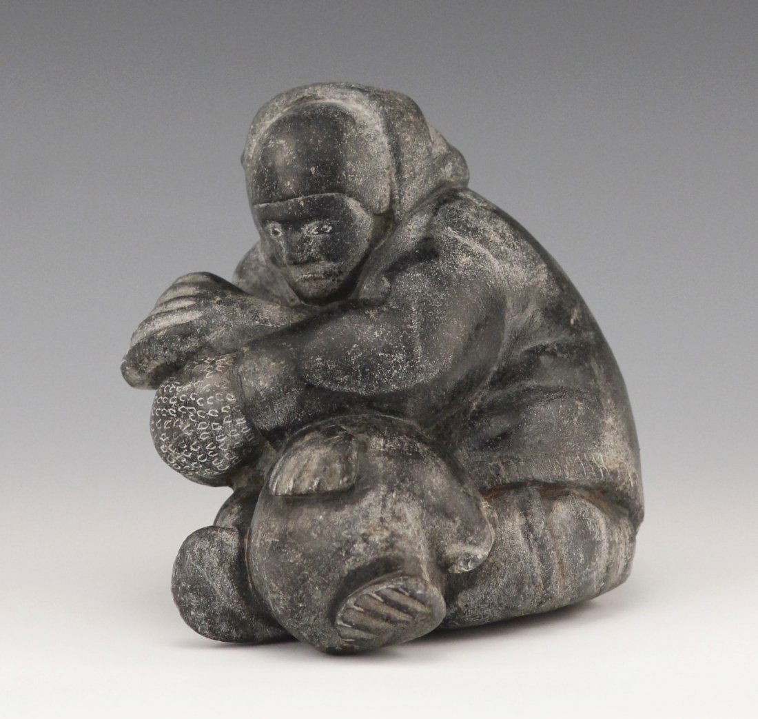 Soapstone Vintage Native Alaskan Inuit Eskimo Sculpture