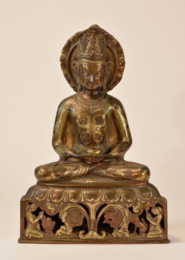 Nepalese Bronze Seated Buddha: 19th cen, measures 14.25"h 9.5"w
