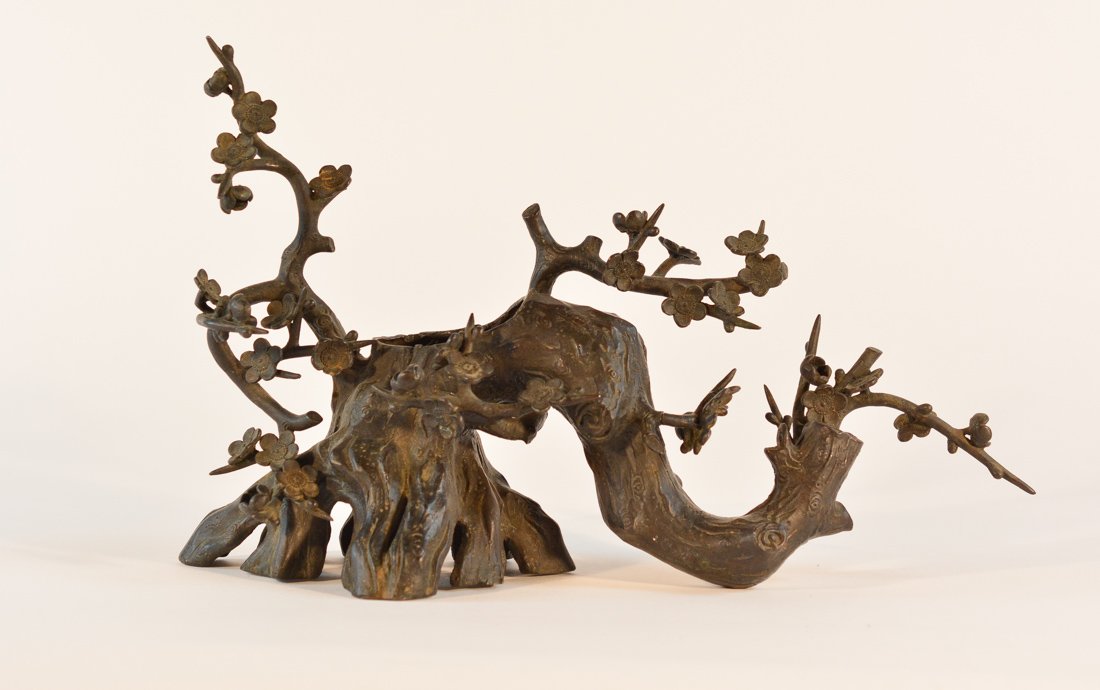 Chinese Bronze Vase - Plum Blossom (1 of 9)