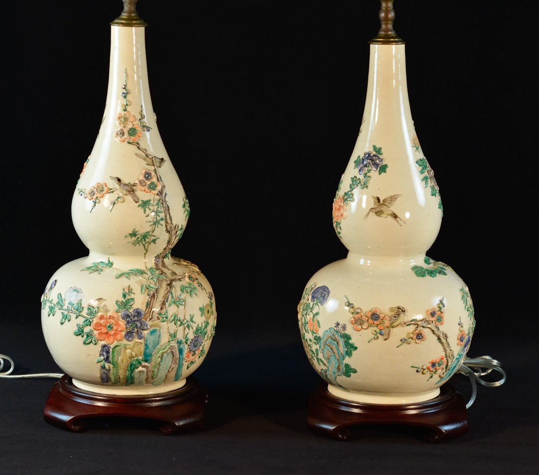 Pair Japanese Satsuma Double Gourd Vases (1 of 8)