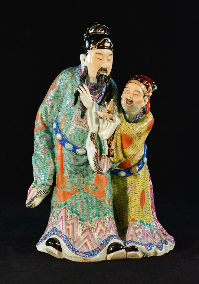 Chinese Famille Rose Porcelain Figural Group - Standing (1 of 10)