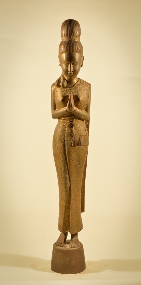 Southeast Asia Bronze Figurine of a Praying Female (1 of 7)