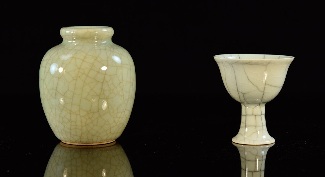 Two Chinese Crackle Glazed Porcelain (1 of 10)