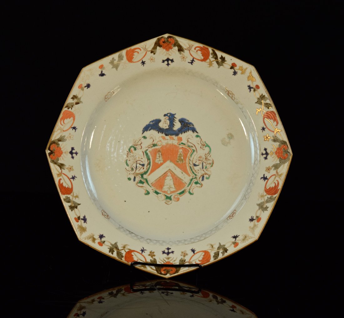 Chinese Hexagonal Export Porcelain Armorial Dish (1 of 6)