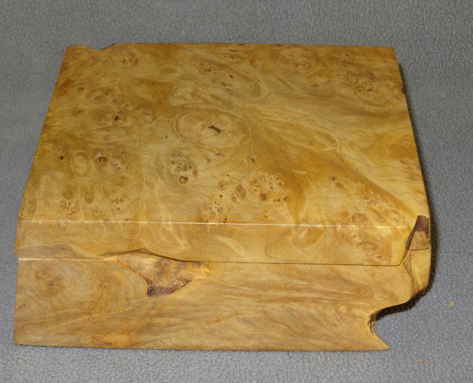 Michael Elkan burl wood box: Michael Elkan-B-1942--. 20th C. burl wood box. Inside a record of similar one ($2200.00). California artist. Now and since individual furniture selling for 10,000-20,000 each. Noted American designer,