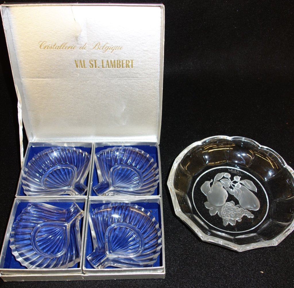 2 pieces Val St. Lambert glass: 2 pieces Val St. Lambert glass including boxed set of salt dishes & etched crystal bowl with fruit design. 6 inches x 1 inch. St