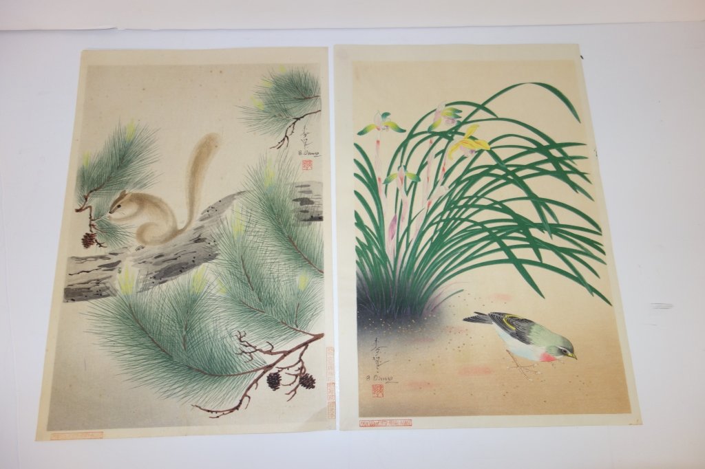 Pair Japanese woodblock prints (1 of 4)