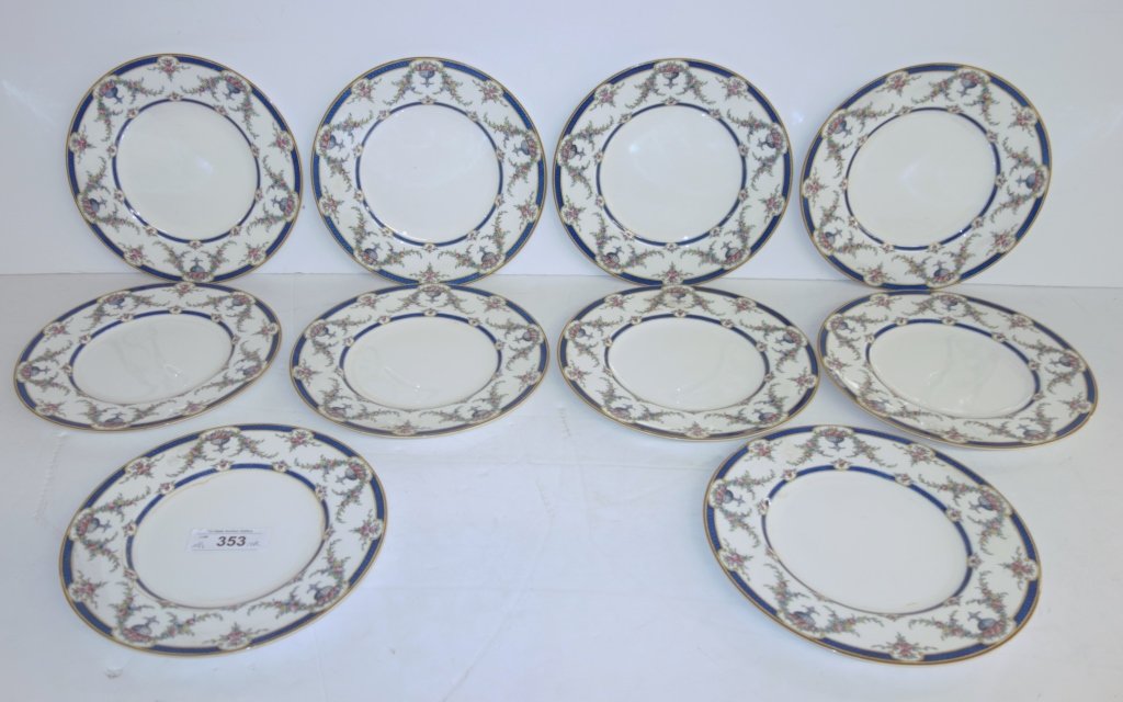 10 Royal Worcester plates (1 of 3)