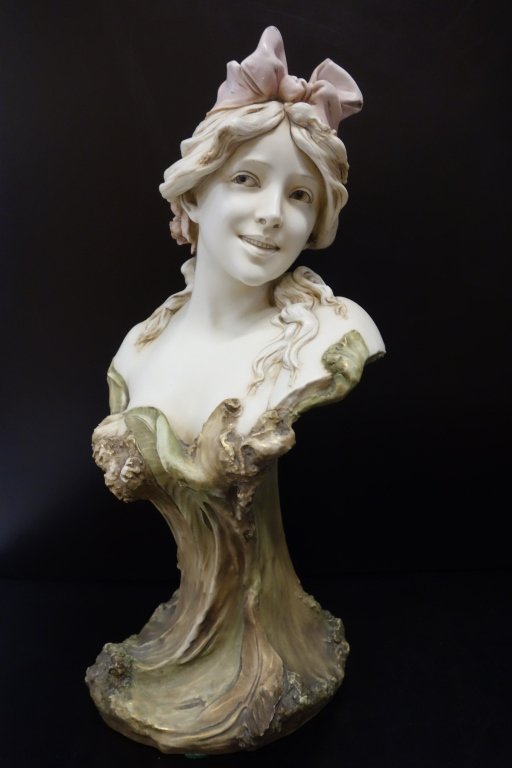 Royal Dux Bohemia porcelain statue (1 of 4)