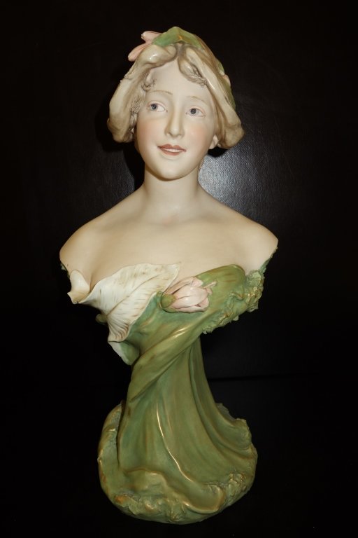 Royal Dux woman bust statue (1 of 5)