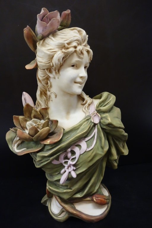 Royal Dux woman bust (1 of 5)
