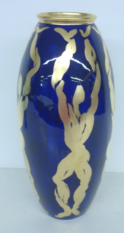 Herve Van Der Straeten Bernardaud Limoges vase: Herve Van Der Straeten Bernardaud Limoges vase. 17 1/2