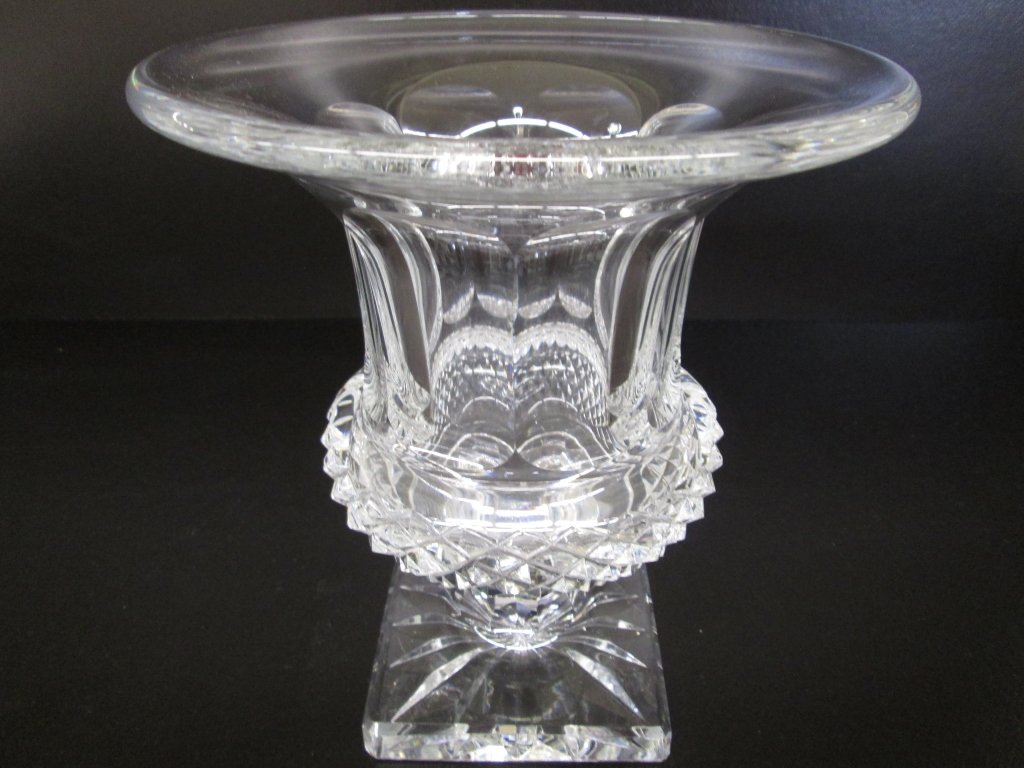 St. Louis Versailles clear crystal vase (1 of 3)