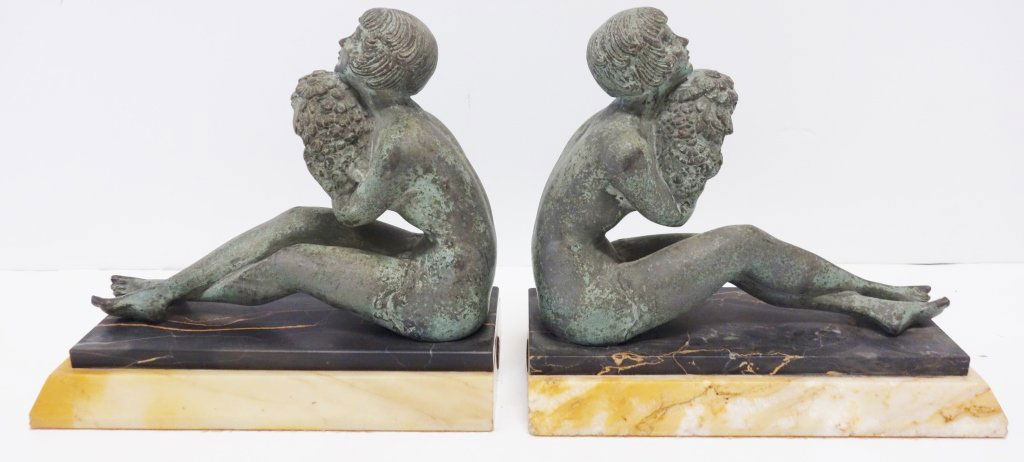 Pair of Art Deco woman bookends (1 of 4)