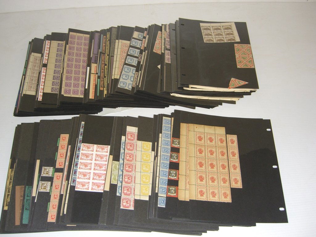 Large collection of unused German stamps. (1 of 10)