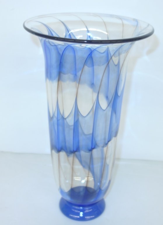 Blue/amber swirl pattern art glass vase (1 of 3)