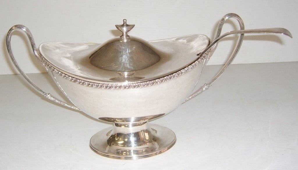 Large double handled silver plate tureen (1 of 5)