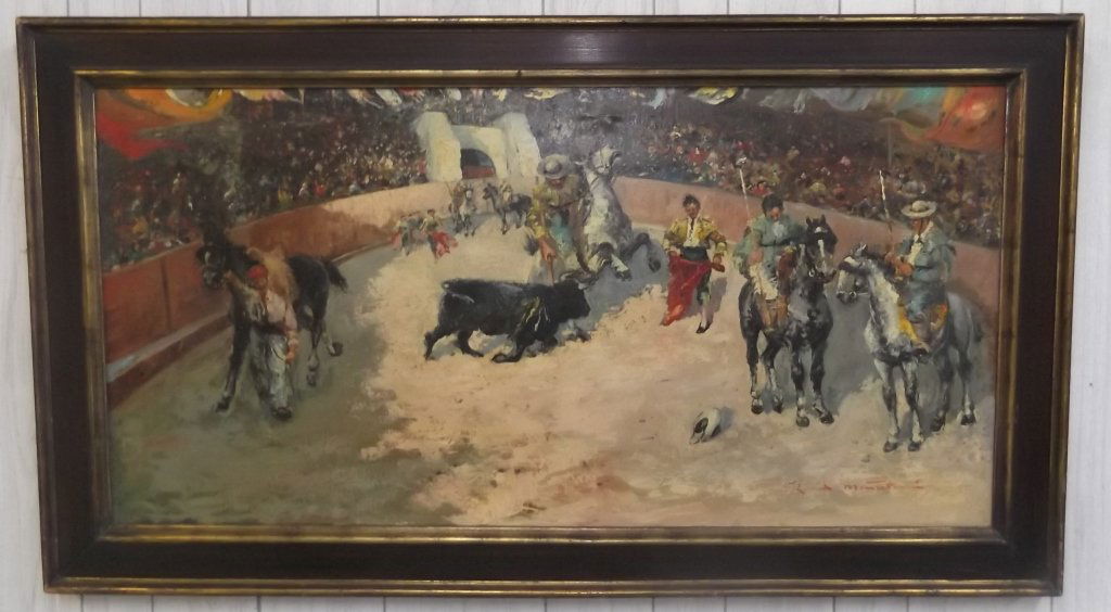 Large oil on canas bull fighting scene signed (1 of 5)