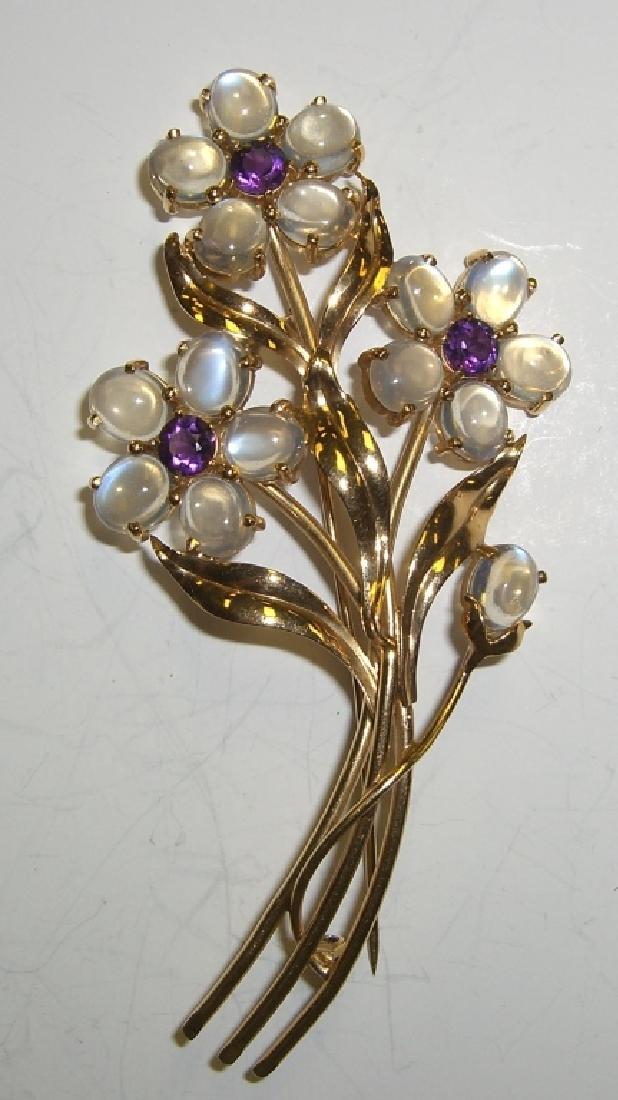 14k Gold floral pin with Jade stone (1 of 3)
