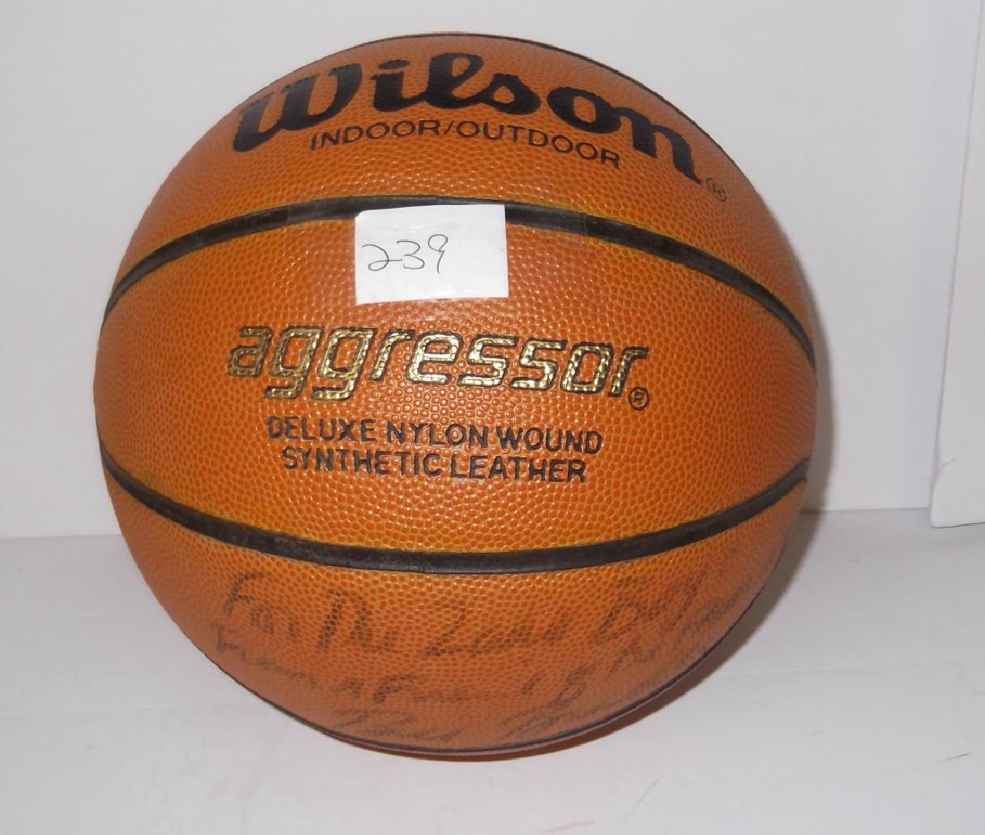 Knicks basketball player Bill Bradley autograph (1 of 3)