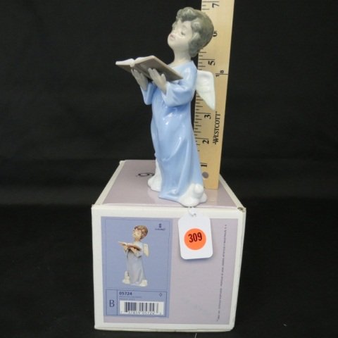 LLADRO' FIGURINE: ANGELIC VOICE - SINGING ANGEL - WITH BOX