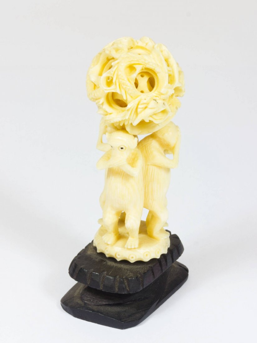 Asiatische Wunderkugel, filigrane Elfenbeinarbeit (1 of 1)