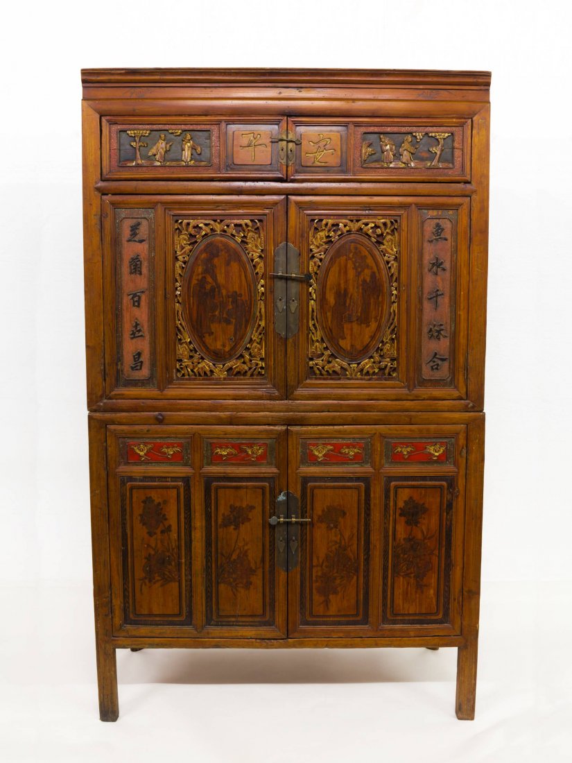 Chinesischer Hochzeitsschrank, um 1900, Massivhol (1 of 1)