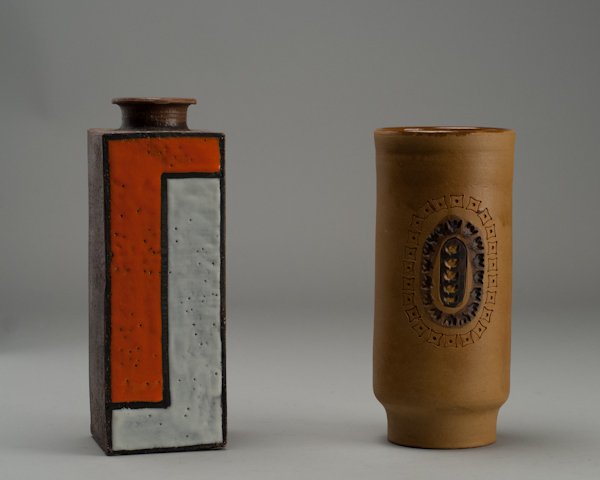 A Raymor Colorblock Vase and an Italian Incised Va: A Raymor Colorblock Vase and an Italian Incised Vase, possibly Raymor or Rosenthal-Nettor. Raymor paper label to base of colorblock vase and incised vase marked V9/25 Italy on base. Raymor vase 11" H