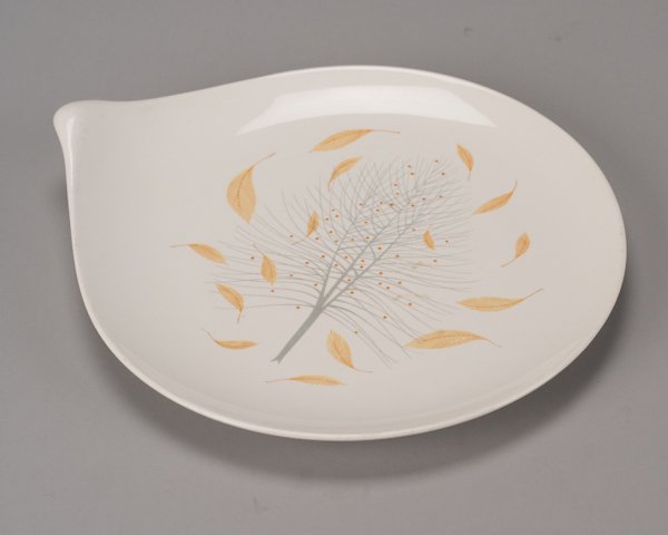 Eva Zeisel Hallcraft Century for Hall China Co. Pl: Eva Zeisel Hallcraft Century for Hall China Co. Platter, marked on base. Made in USA. Light scratching to tree design. 12" W.