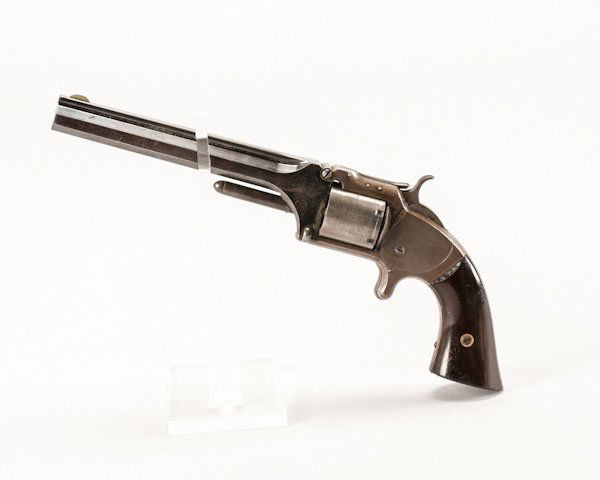 Smith & Wesson Old Model Revolver, Manufactured 18: Smith & Wesson Old Model Revolver, Manufactured 1861-1874. .32 Cal. 6" Barrel. Serial #39289. Fine Condition.