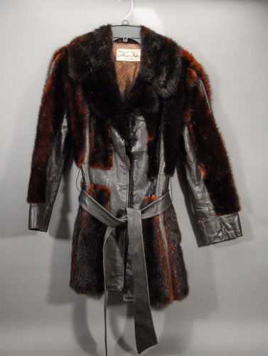 Mink & Leather Coat Alan Furs of Richmond VA lin: Mink & Leather Coat Alan Furs of Richmond VA lining is loose at one seam