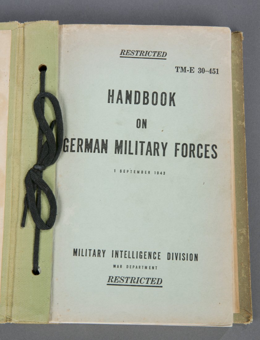 1943 World War II German Military Forces Handbook Very  - 2