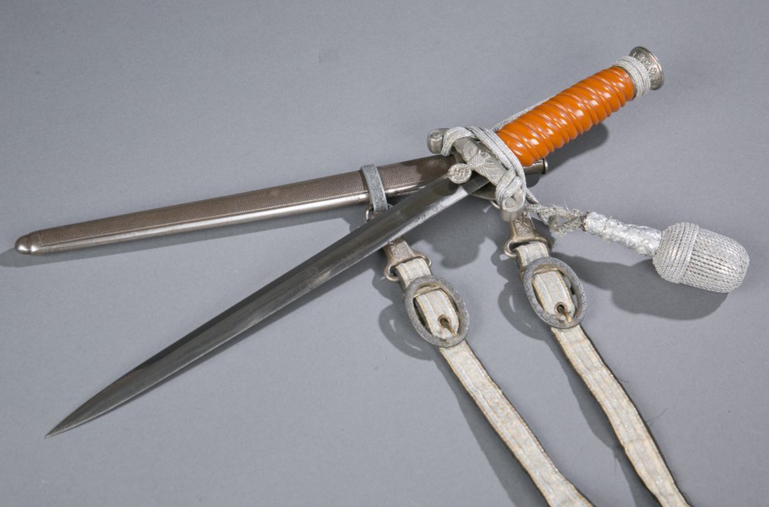 WWII German Officer's Dagger, Hanger & Knot Excellent c - 3