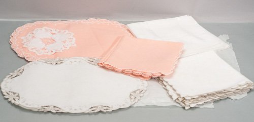 Assortment of White & Pink Table Linens: Assortment of White & Pink Table Linens To include approx. 25 pieces. 17"" H x 17 1/2"" W