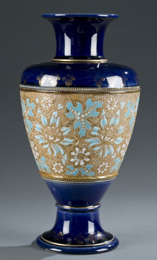Royal Doulton Lambeth Slater Stoneware Vase - Jun 15, 2013 | Quinn's