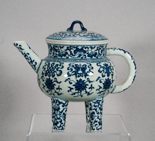 Footed Asian Style Teapot: Footed Asian Style Teapot 8 1/2"" H x 9 1/2"" D
