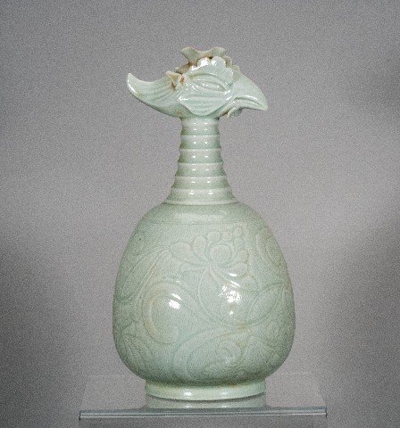 Asian Chicken Head Vase: Asian Chicken Head Vase 12"" H x 5 3/4"" W