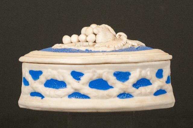 Parian Ware Lidded Box: Parian Ware Lidded Box 2 5/8"" H x 5"" W x 3"" D