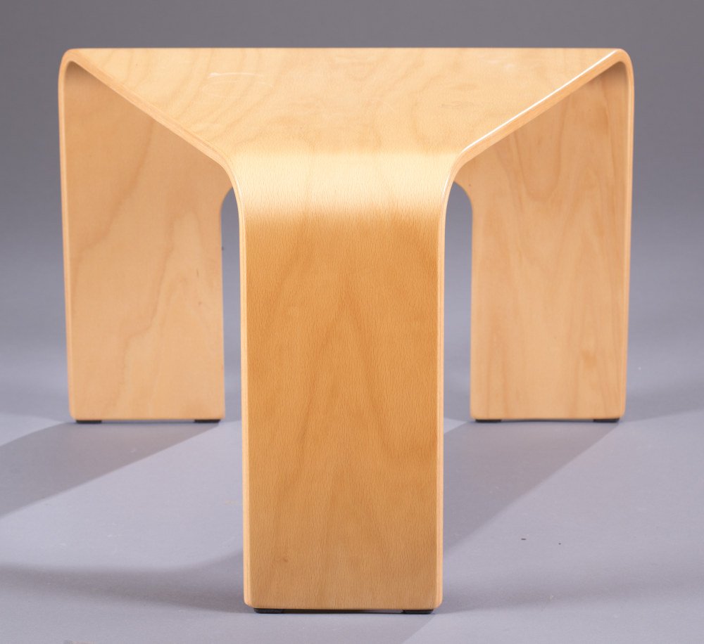 Ekornes Birch End Table: Ekornes Birch End Table 19 1/4" H x 26 1/2" L x 22 1/2" W